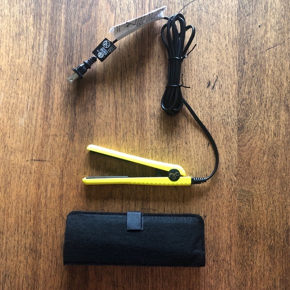 NEW! PYT Yellow Mini Ceramic Hair Straightener - Picture 4 of 10